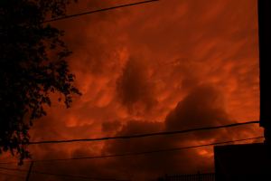 Gnarly Storm Forming Over Saint Paul at Sunset – by&nbsp;AndoR
