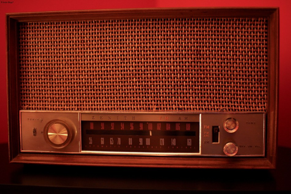 Family Radio © Andor