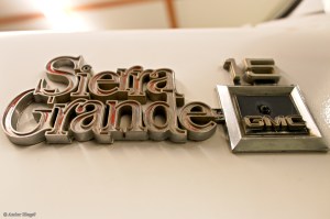 Opposition Motors 1977 GMC Sierra Grande&nbsp;(2)